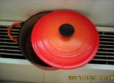 Cocotte-faitout LE CREUSET en fonte émaillée.