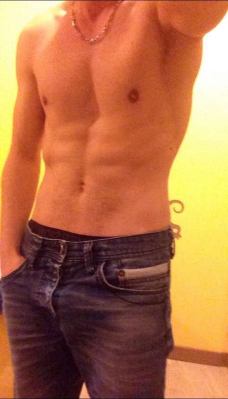 escort boy rebeu gros zizi gay escort boy rebeu gros zizi gay