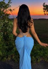 Une jolie brune � saint denis
