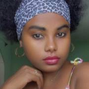 Jessica cherche femme bi pour notre Couple
