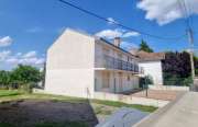 grande maison sans travaux prs des commerces .