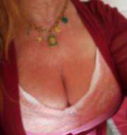 DUO BELLES MASSEUSESFRAN�AISESMONTCEAU LES MINES