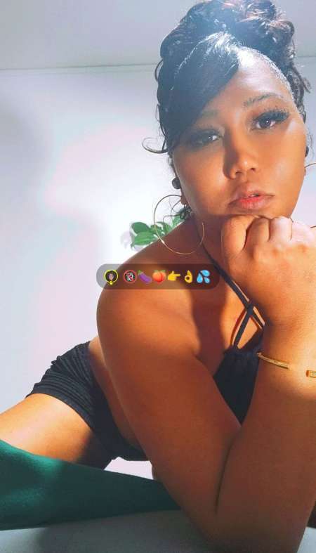 Transexuelle complètement opérée