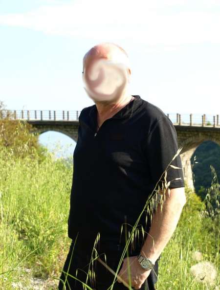 Senior cherche femme majeure pour de bons moments