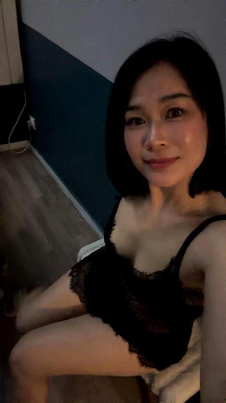 Sun Siam massage body naturist paris