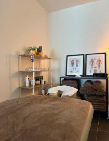 MASSAGES ET RELAXATIONS