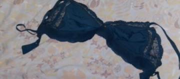Lingerie de femme port� pour de vrai F�tichiste.