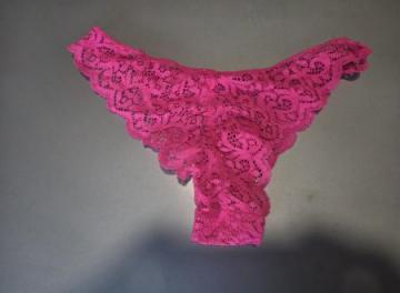 Culotte femme dentelle rose