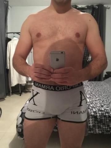 Adult�re envie de l�g�ret� en toute discr�tion
