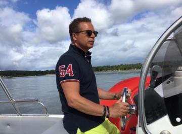 Chauffeur Priv� tr�s joueur