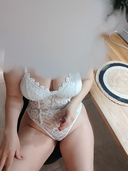 Masseuse naturelle 35 ans
