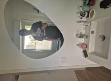 Je rend service a des femme uniquement minimum 30