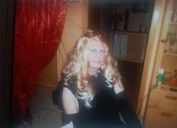 Tr�s bonne travestie pour plombier chauffagiste
