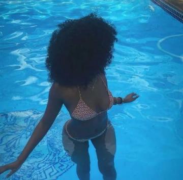 Jeune maitresse cherche soumis