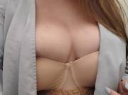 Liz, ta cam girl / petite amie virtuelle