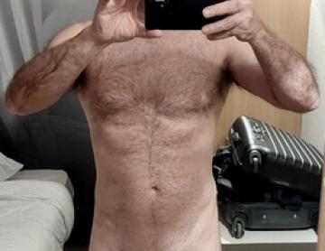 Bel homme cherche femme qui aime le sexe