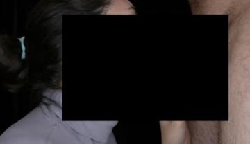 Cherche femme mature qui aime sucer