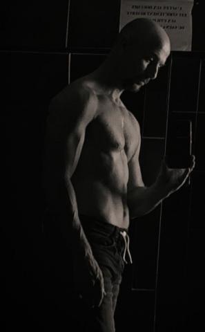 Escort pour femmes, massage naturiste