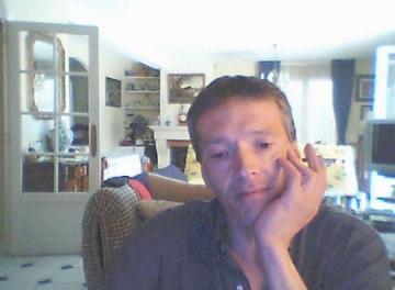 Homme Bi passif cherche homme actif.