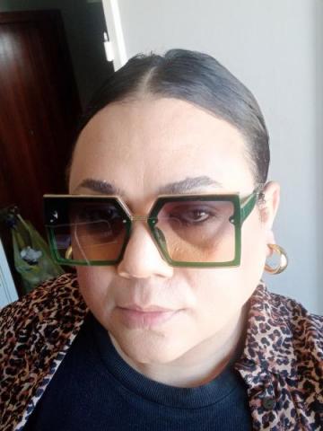 TRANSEXUELLE XXL SUR VILLE