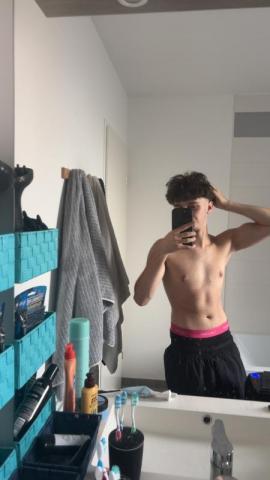 Je recherche des filles plan Q 18-22ans dans le 66