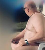Daddy re�ois sur DIJON, JH 20/30a pour faciale