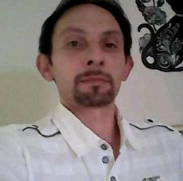 50ans sans enfant yeux verts qeueu 18cm �paisse ra