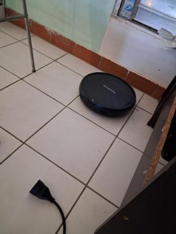 Aspirateur robot automatique