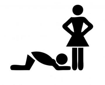 Homme docile pour Femme mature Dominante
