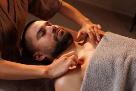 Tantric and energetic massage : Pau
