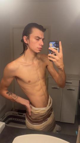 Jeune �tudiant de 24 ans