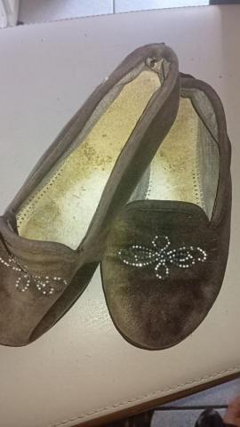 Chausson noir avec petit strass