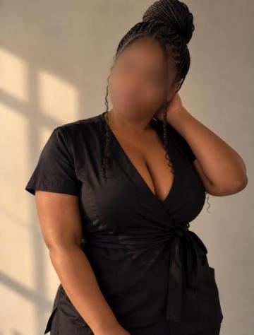 MASSAGE TANTRIQUE naturiste Rennes