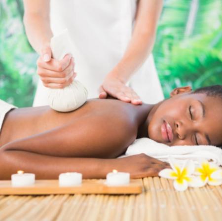 Entspannender und exotischer Massage