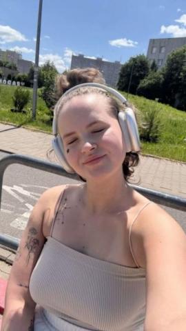Femme ouverte pour relation s�rieuse sinc�re