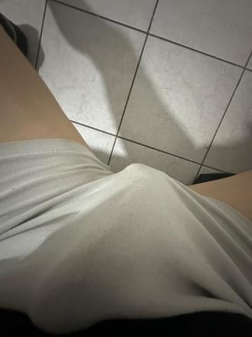Jeune cherche femme pour sexe !