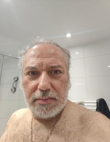 Homme vicieux recherche femmes coquine
