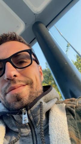 Escort boy disponible