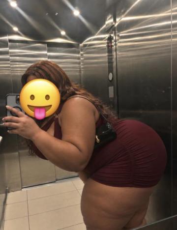 Belle bbw blasian au gros cul