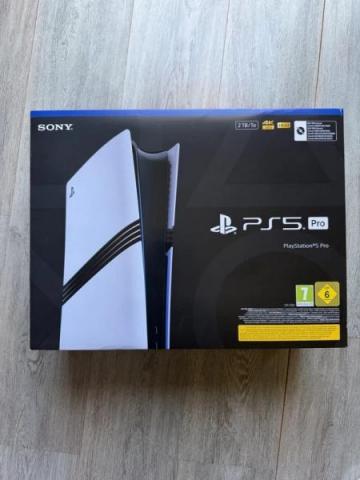 PS5 PRO 2 TB neuve et scell�
