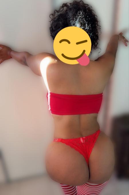 Donna a Schoelcher, 30