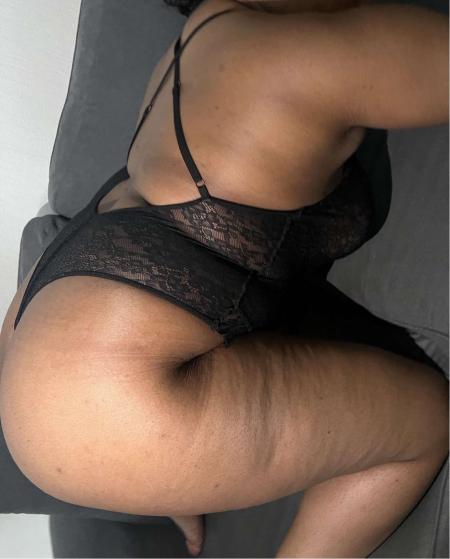Escort en Lisses, 29