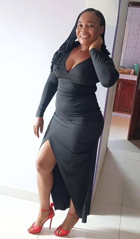 Donna a Vire normandie, 38