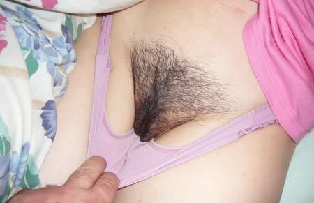  Cherche femme POILUE ou NON EPILEE